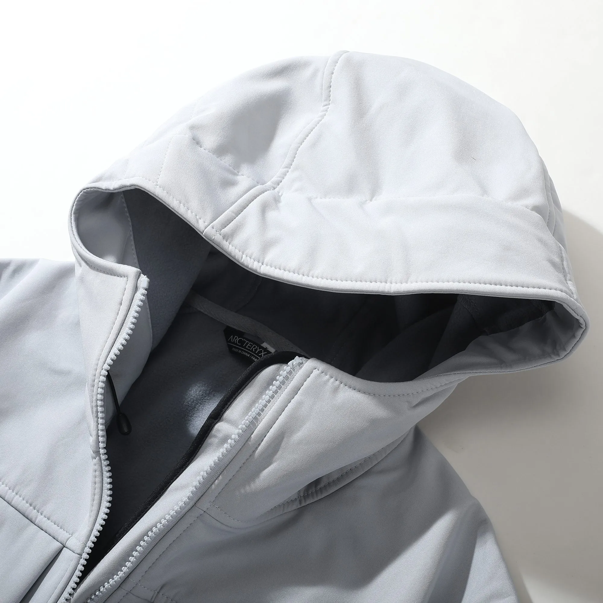 ARCTERYX GAMMA MX ， Wear-Resistant Breathable Versatile 100％ Series（essentials） gamma mx Gamma ，MX ， ， Gamma MX Top Seller， ， Series， ， ; ， ， ， ， ; ，New Arrival ， DWR ， ， ，Breathable Wind Stopper ， ， Series Gamma LT) COLOR: Black Size：S-XXL ：68 70 72 74 76 ：116 120 124 128 132 ：46 48 50 52 54 ：60 62 64 66 68 S 90-120 M 125-135 L 140-150 XL 160-165 XXL 175-185